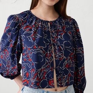 Banana Republic Factory Open Tie-Front Blouse Small Floral Blue/Red‎ Cropped